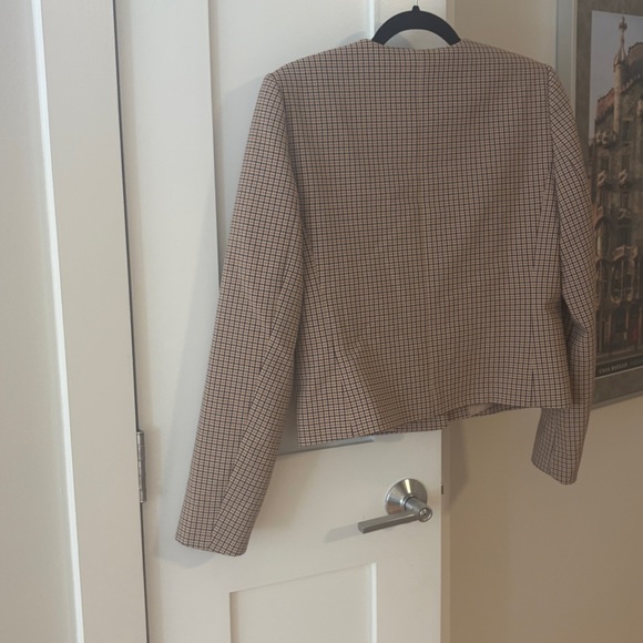 Loft Women's Brown and Cream Checked Blazer size XS - Picture 3 of 3